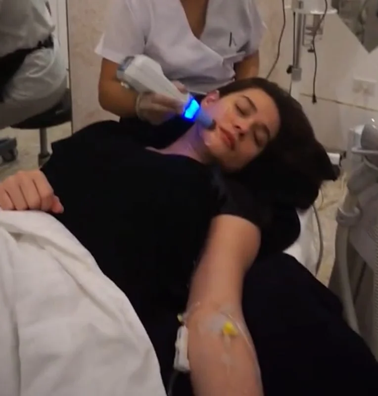 Aivee Gold Drip treatment