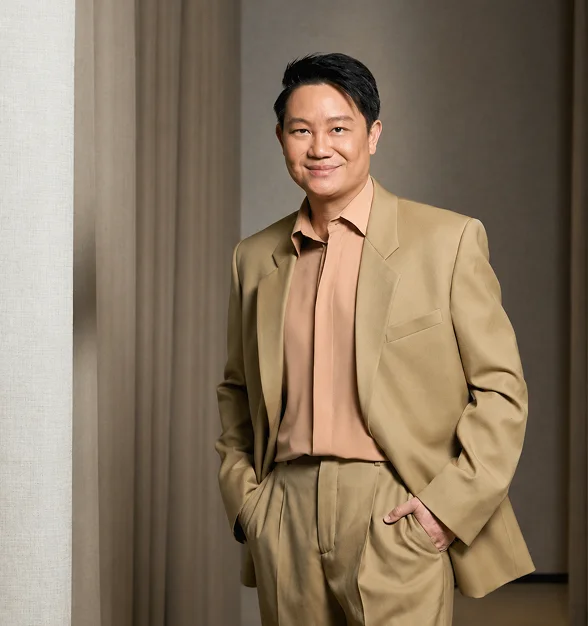 Dr. Z’Shen Teo at the Aivee Clinic